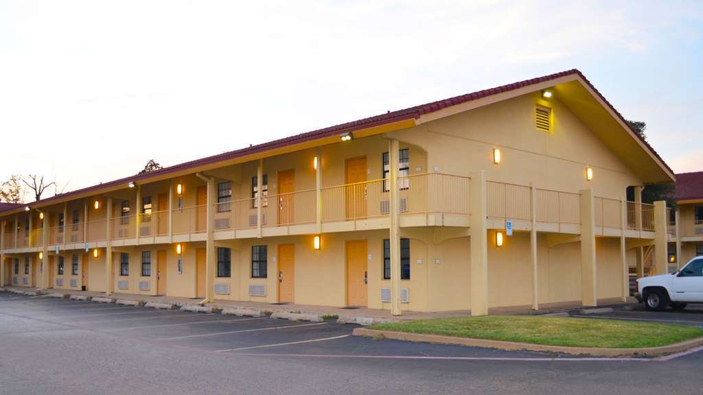 The Grand By Capital O Texarkana I-30 Ngoại thất bức ảnh